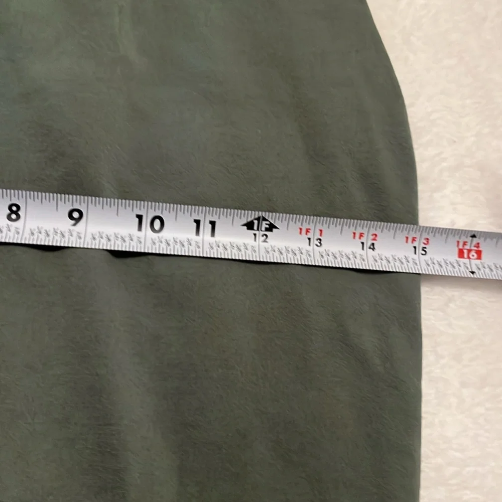 Akira Green V-Neck Sheath Mini Dress Sleeveless Cocktail - Picture 9 of 10